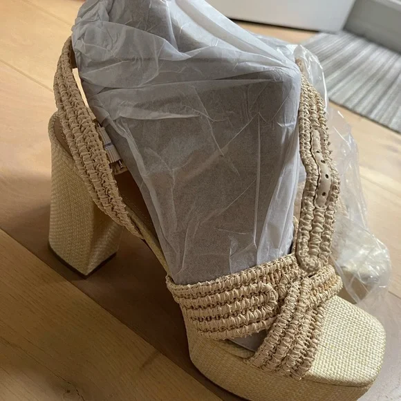 Platform Sandal Natural - Picture 3 of 8